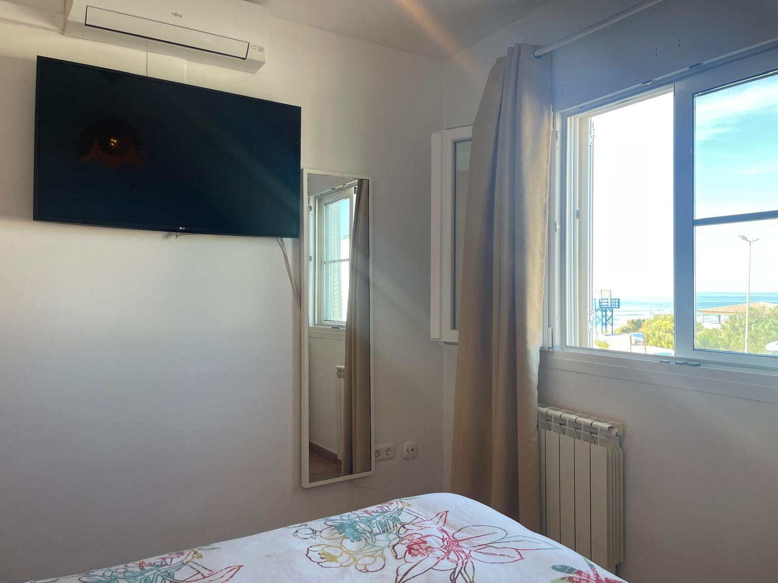 Dormitorio vistas mar